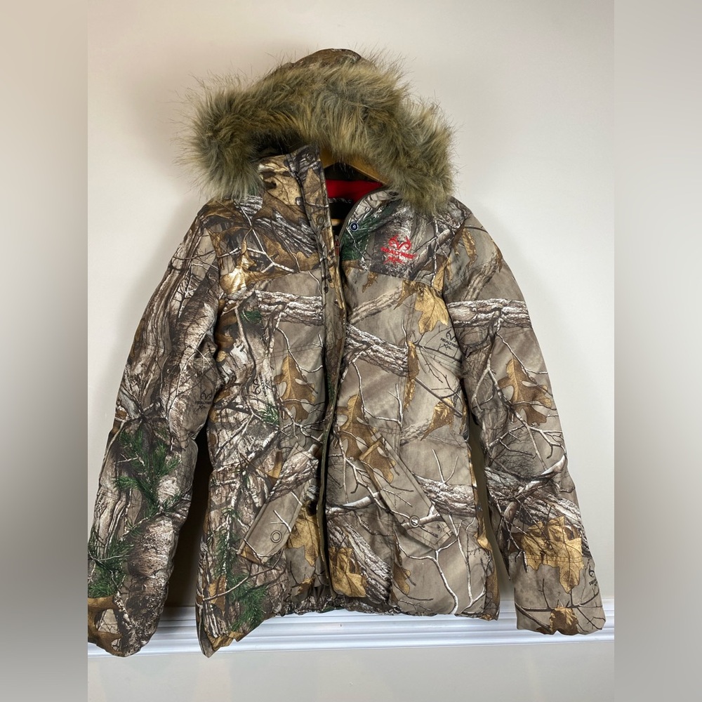 Realtree Olive Green camouflage puffer jacket - Picture 3 of 4